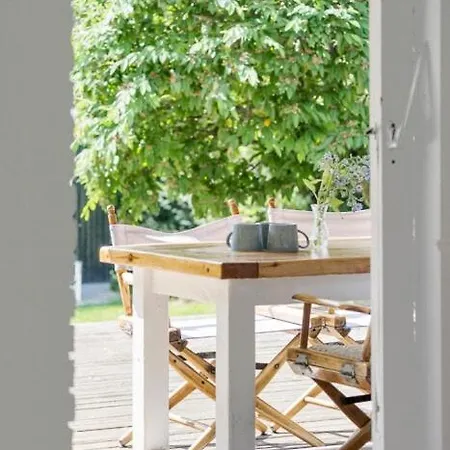Feriehus Summer House With Enclosed Garden In Tisvildeleje Tisvilde